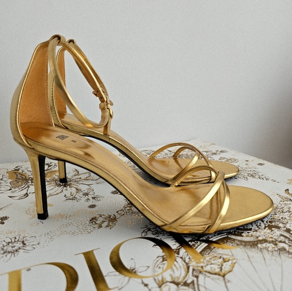 Zara Gold Strappy Women's Heels Ankle Party Prom Size 9 - Picture 6 of 8
